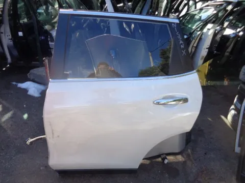 Πόρτα Πίσω Αριστερή για NISSAN X-TRAIL (2014 - ) *Ε* Πόρτα Πίσω Αριστερή για NISSAN X-TRAIL (2014 - ) *Ε*