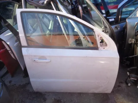 Πόρτα Εμπρός Δεξιά για CHEVROLET - DAEWOO AVEO (2005 - 2008) (T200) Sedan - 4dr *Γ* Πόρτα Εμπρός Δεξιά για CHEVROLET - DAEWOO AVEO (2005 - 2008) (T200) Sedan - 4dr *Γ*