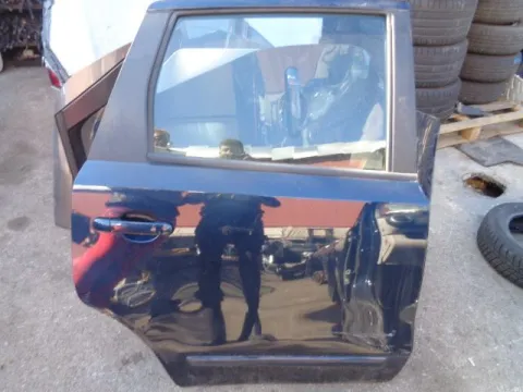 Πόρτα Πίσω Δεξιά ΛΙΓΟ ΧΤΥΠΗΜΕΝΗ για NISSAN NOTE (2005 - 2008) (E11) , (2009 - 2013) (E11) *Ε* Πόρτα Πίσω Δεξιά ΛΙΓΟ ΧΤΥΠΗΜΕΝΗ για NISSAN NOTE (2005 - 2008) (E11) , (2009 - 2013) (E11) *Ε*