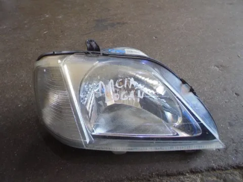 Φανάρι Εμπρός Δεξί (Σπασμένη Βάση) για DACIA LOGAN (2004 - 2008) (LS) Φανάρι Εμπρός Δεξί (Σπασμένη Βάση) για DACIA LOGAN (2004 - 2008) (LS)