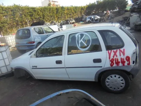 Τροπέτο Αμάξι κουφάρι Χ. Μηχανή Χ. Σασμάν Με Πίσω Άξονα Ταμπούρα Με 2 Ζαντολάστιχα 165/70/13 για OPEL CORSA (1993 - 2000) B Ηatchback - 5dr *ΔΒ* -  Τροπέτο Αμάξι κουφάρι Χ. Μηχανή Χ. Σασμάν Με Πίσω Άξονα Ταμπούρα Με 2 Ζαντολάστιχα 165/70/13 για OPEL CORSA (1993 - 2000) B Ηatchback - 5dr *ΔΒ* -