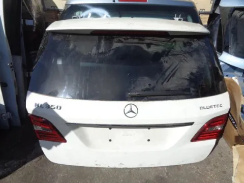 Πορτ-Μπαγκάζ για MERCEDES M-CLASS (2012 - ) (W166) *Γ* Πορτ-Μπαγκάζ για MERCEDES M-CLASS (2012 - ) (W166) *Γ*
