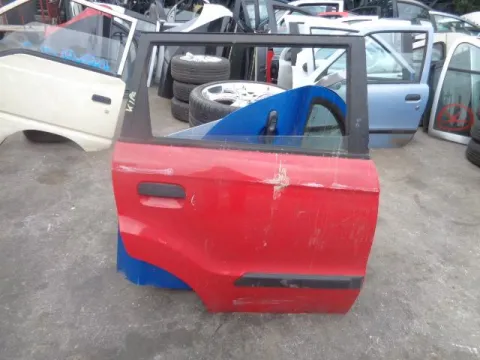 Πόρτα Πίσω Δεξιά ΛΙΓΟ ΧΤΥΠΗΜΕΜΟ για KIA SOUL (2009 - 2012) (AM) *Γ* Πόρτα Πίσω Δεξιά ΛΙΓΟ ΧΤΥΠΗΜΕΜΟ για KIA SOUL (2009 - 2012) (AM) *Γ*