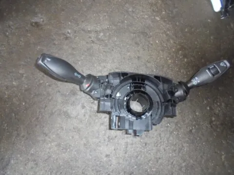 Διακόπτης Φώτων-Φλάς 8A6T13335BB για FORD FIESTA (2008 - 2012) Mk6 (JA8) Διακόπτης Φώτων-Φλάς 8A6T13335BB για FORD FIESTA (2008 - 2012) Mk6 (JA8)