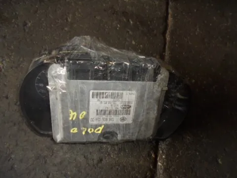 Εγκέφαλος Imobilizer 036906034DD για VW POLO (2002 - 2005) (9N) Εγκέφαλος Imobilizer 036906034DD για VW POLO (2002 - 2005) (9N)