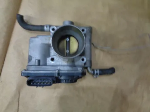 Σώμα Πεταλούδας (ZJ3813640) για MAZDA 2 (2008 - 2011) (DE) , (2012- 2015) Σώμα Πεταλούδας (ZJ3813640) για MAZDA 2 (2008 - 2011) (DE) , (2012- 2015)
