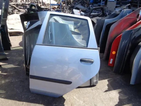 Πόρτα Πίσω Αριστερή για MITSUBISHI COLT (2005 - 2008 ) (CZ) *Ε* Πόρτα Πίσω Αριστερή για MITSUBISHI COLT (2005 - 2008 ) (CZ) *Ε*