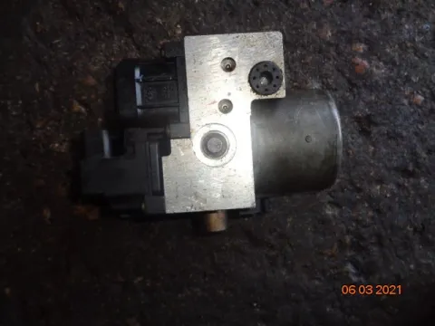 Μονάδα ABS 0265216411 για AUDI A4 (1999 - 2001) (8D) Μονάδα ABS 0265216411 για AUDI A4 (1999 - 2001) (8D)