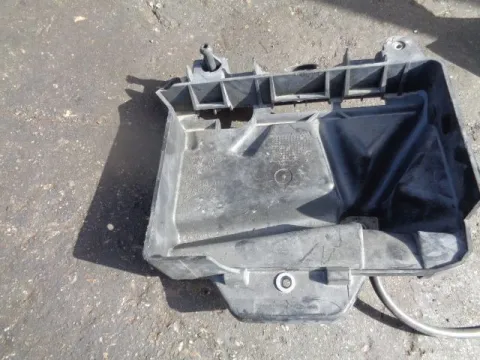 Βάση Μπαταρίας 6C0915331D για SEAT IBIZA (2008 - 2013) (6J) , (2013 - 2016) (6J)    *ΔΒ* Βάση Μπαταρίας 6C0915331D για SEAT IBIZA (2008 - 2013) (6J) , (2013 - 2016) (6J)    *ΔΒ*
