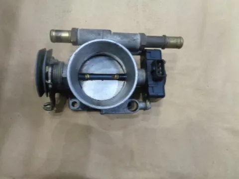 Σώμα Πεταλούδας 0280120300 για ALFA ROMEO 75 (1985 - 1991) (162B) Σώμα Πεταλούδας 0280120300 για ALFA ROMEO 75 (1985 - 1991) (162B)