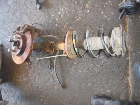 Άκρο Πλήρες Εμπρός Αριστερό Με ABS για NISSAN NOTE (2005 - 2008) (E11) 1600 HR16DE petrol 110 Άκρο Πλήρες Εμπρός Αριστερό Με ABS για NISSAN NOTE (2005 - 2008) (E11) 1600 HR16DE petrol 110