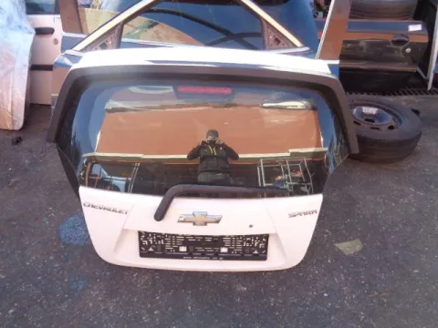 Πορτ-μπαγκαζ για CHEVROLET - DAEWOO SPARK (2010 - 2012) *Γ* Πορτ-μπαγκαζ για CHEVROLET - DAEWOO SPARK (2010 - 2012) *Γ*