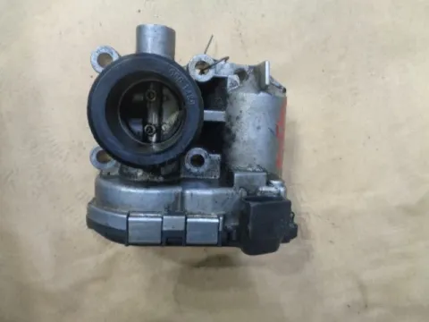 Σώμα Πεταλούδας για SMART FORTWO (1999 - 2001) (CITY-COUPE) (S1) Σώμα Πεταλούδας για SMART FORTWO (1999 - 2001) (CITY-COUPE) (S1)