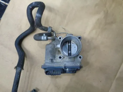 Σώμα Πεταλούδας (22030-47010) για TOYOTA YARIS (2009 - 2012) (XP90) , VERSO (2009 - ) Σώμα Πεταλούδας (22030-47010) για TOYOTA YARIS (2009 - 2012) (XP90) , VERSO (2009 - )