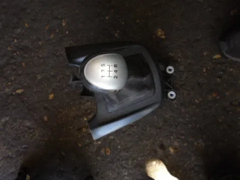 Μοχλός Ταχυτήτων για FORD FIESTA (2008 - 2012) Mk6 (JA8) *Δ* Μοχλός Ταχυτήτων για FORD FIESTA (2008 - 2012) Mk6 (JA8) *Δ*