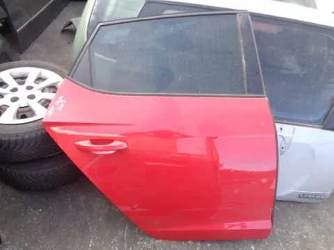Πόρτα Πίσω Δεξιά για SEAT LEON (2013 - ) *Ε* Πόρτα Πίσω Δεξιά για SEAT LEON (2013 - ) *Ε*