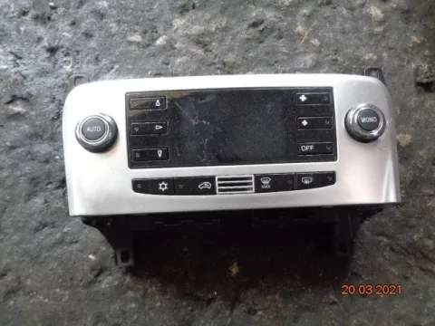 Χειριστήρια Καλοριφέρ 50360080107 για LANCIA DELTA (2008 - 2012) Χειριστήρια Καλοριφέρ 50360080107 για LANCIA DELTA (2008 - 2012)