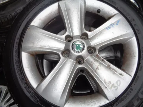 Ζαντολάστιχο BRIGESTONE 225/50/17 (12/16) 4αδα για SKODA YETI (2009 - 2014) Ζαντολάστιχο BRIGESTONE 225/50/17 (12/16) 4αδα για SKODA YETI (2009 - 2014)