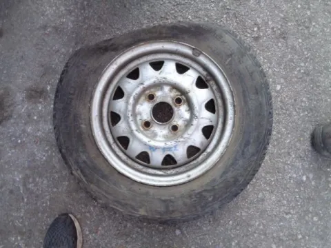 Ζαντολάστιχο UNIROYAL 175/70/13  * για MAZDA 323 (1998 - 2000) (BJ) *ΔΒ* Ζαντολάστιχο UNIROYAL 175/70/13  * για MAZDA 323 (1998 - 2000) (BJ) *ΔΒ*