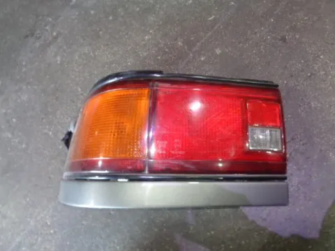 Φανάρι Πίσω Αριστερό για TOYOTA CARINA (1987 - 1992) II (T170) Sedan - 4dr Φανάρι Πίσω Αριστερό για TOYOTA CARINA (1987 - 1992) II (T170) Sedan - 4dr