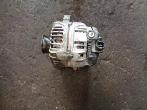 Δυναμό - Εναλλάκτης για TOYOTA AVENSIS (2000 - 2003) (T220) 1600 3ZZ-FE petrol 110 VVT-i Δυναμό - Εναλλάκτης για TOYOTA AVENSIS (2000 - 2003) (T220) 1600 3ZZ-FE petrol 110 VVT-i