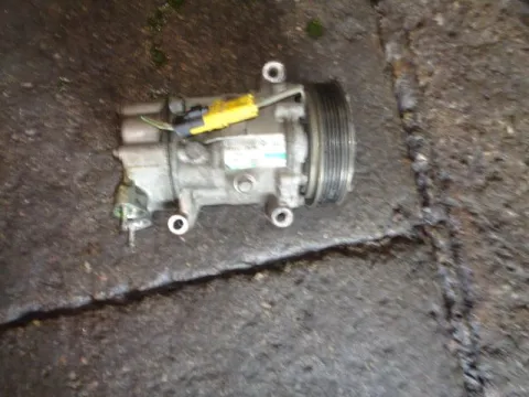 Συμπιεστής A-C (Κομπρέσορας) (KFV) για CITROEN C3 (2002 - 2006) (FC) 1400 KFV (TU3JP) Petrol 73 Συμπιεστής A-C (Κομπρέσορας) (KFV) για CITROEN C3 (2002 - 2006) (FC) 1400 KFV (TU3JP) Petrol 73
