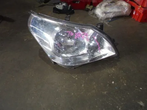 Φανάρι Εμπρός Δεξί για TOYOTA VERSO (2009 - )