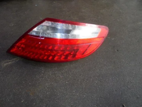 Φανάρι Πίσω Δεξί LED για MERCEDES SLK (2012 - ) ( ) Φανάρι Πίσω Δεξί LED για MERCEDES SLK (2012 - ) ( )