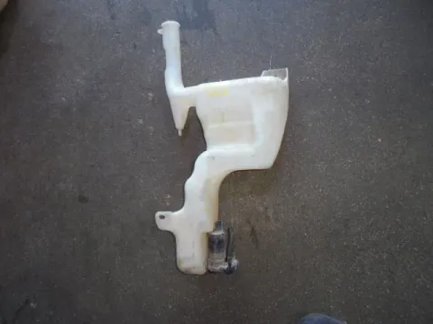 Δοχείο Υαλοκαθαριστήρων Με Μοτέρ για FORD FIESTA (2008 - 2012) Mk6 (JA8) Δοχείο Υαλοκαθαριστήρων Με Μοτέρ για FORD FIESTA (2008 - 2012) Mk6 (JA8)