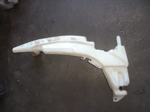 Δοχείο Υαλοκαθαριστήρων για FORD FOCUS (2002 - 2004) Mk1b Δοχείο Υαλοκαθαριστήρων για FORD FOCUS (2002 - 2004) Mk1b