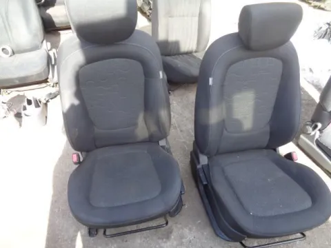 Καθίσματα Σετ Εμπρός Με Αερόσακους για HYUNDAI i20 (2009 - 2011) *Α* Καθίσματα Σετ Εμπρός Με Αερόσακους για HYUNDAI i20 (2009 - 2011) *Α*