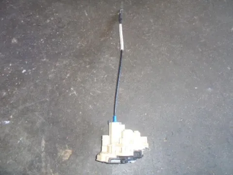Ηλεκτρομαγνητική Κλειδαριά Πίσω Δεξιά (4pin) για FIAT PANDA (2012 - ) ( ) Ηλεκτρομαγνητική Κλειδαριά Πίσω Δεξιά (4pin) για FIAT PANDA (2012 - ) ( )