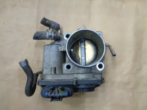 Σώμα Πεταλούδας (2203028070) για SUZUKI SWIFT (2006 - 2008) (RS) , (2008 - 2011) (RS) , TOYOTA COROLLA (2007 - 2010) , RAV-4 (2006 - 2009) (XA30) , (2009 - 2011) (XA30)   (55) Σώμα Πεταλούδας (2203028070) για SUZUKI SWIFT (2006 - 2008) (RS) , (2008 - 2011) (RS) , TOYOTA COROLLA (2007 - 2010) , RAV-4 (2006 - 2009) (XA30) , (2009 - 2011) (XA30)   (55)