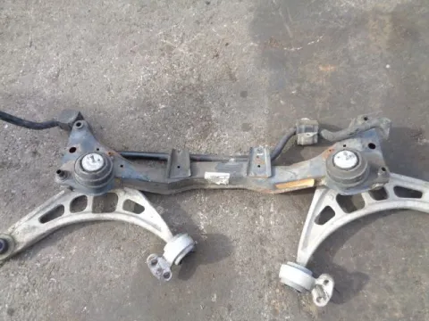 Γέφυρα Εμπρός Οριζόντια για BMW 3 Series (1999 - 2003) (E46) *ΔΒ* ΠΑΛΕΤΑ 251 *221953* Γέφυρα Εμπρός Οριζόντια για BMW 3 Series (1999 - 2003) (E46) *ΔΒ* ΠΑΛΕΤΑ 251 *221953*