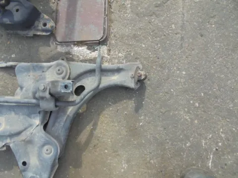 Ψαλίδι Εμπρός Δεξί για CITROEN C3 (2006 - 2010) (FC) Diesel *ΔΒ* ΠΑΛΕΤΑ 243 *221812* Ψαλίδι Εμπρός Δεξί για CITROEN C3 (2006 - 2010) (FC) Diesel *ΔΒ* ΠΑΛΕΤΑ 243 *221812*