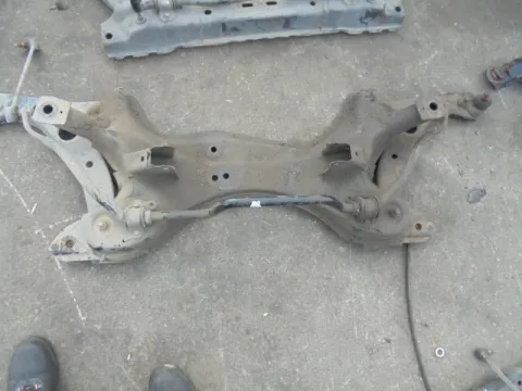 Γέφυρα Εμπρός Οριζόντια για TOYOTA RAV-4 (2000 - 2004) (XA20) , (2004 - 2005) (XA20) *ΔΒ* ΠΑΛΕΤΑ 242 *221811* Γέφυρα Εμπρός Οριζόντια για TOYOTA RAV-4 (2000 - 2004) (XA20) , (2004 - 2005) (XA20) *ΔΒ* ΠΑΛΕΤΑ 242 *221811*