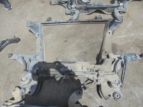 Γέφυρα Εμπρός Πλαίσιο για FORD MONDEO (2003 - 2007) Mk3b *ΔΒ* ΠΑΛΕΤΑ 239 *221784* Γέφυρα Εμπρός Πλαίσιο για FORD MONDEO (2003 - 2007) Mk3b *ΔΒ* ΠΑΛΕΤΑ 239 *221784*