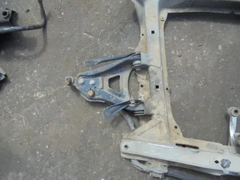Ψαλίδι Εμπρός Αριστερό για RENAULT CLIO (1998 - 2001) (BB_) (CB_) *ΔΒ* ΠΑΛΕΤΑ 250 *221912* Ψαλίδι Εμπρός Αριστερό για RENAULT CLIO (1998 - 2001) (BB_) (CB_) *ΔΒ* ΠΑΛΕΤΑ 250 *221912*
