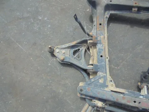 Ψαλίδι Εμπρός Αριστερό για RENAULT CLIO (1998 - 2001) (BB_) (CB_) *ΔΒ* ΠΑΛΕΤΑ 250 *221912* Ψαλίδι Εμπρός Αριστερό για RENAULT CLIO (1998 - 2001) (BB_) (CB_) *ΔΒ* ΠΑΛΕΤΑ 250 *221912*