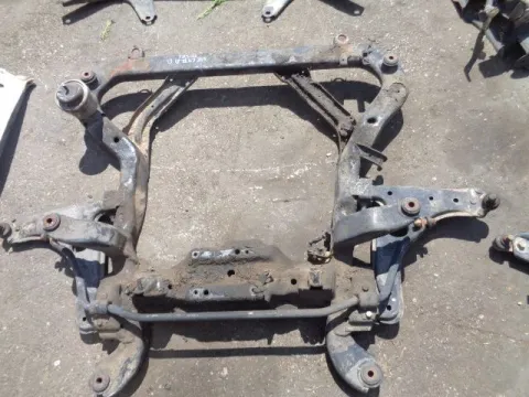 Γέφυρα Εμπρός Πλαίσιο για OPEL VECTRA (1996 - 1998) B , (1999 - 2002) B  *ΔΒ* ΠΑΛΕΤΑ 240 *221785* Γέφυρα Εμπρός Πλαίσιο για OPEL VECTRA (1996 - 1998) B , (1999 - 2002) B  *ΔΒ* ΠΑΛΕΤΑ 240 *221785*