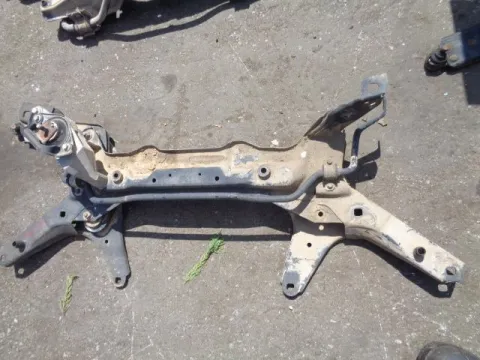 Γέφυρα Εμπρός Οριζόντια για FORD ESCORT (1992 - 1995) MK6 *ΔΒ* ΠΑΛΕΤΑ 241 *221810* Γέφυρα Εμπρός Οριζόντια για FORD ESCORT (1992 - 1995) MK6 *ΔΒ* ΠΑΛΕΤΑ 241 *221810*