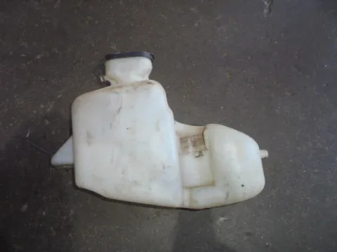 Δοχείο Υαλοκαθαριστήρων για RENAULT KANGOO (1998 - 2003) (KC) Δοχείο Υαλοκαθαριστήρων για RENAULT KANGOO (1998 - 2003) (KC)