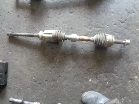 Ημιαξόνιο Εμπρός Δεξί Με ABS για MITSUBISHI OUTLANDER (2003 - 2006) (CU) 2000 (4G63) Petrol 126 4WD 4*4 Ημιαξόνιο Εμπρός Δεξί Με ABS για MITSUBISHI OUTLANDER (2003 - 2006) (CU) 2000 (4G63) Petrol 126 4WD 4*4