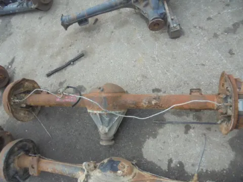 Διαφορικό Κομπλέ Πίσω Ταμπούρα για NISSAN DATSUN (1980 - 1986) (720) *ΔΒ* Διαφορικό Κομπλέ Πίσω Ταμπούρα για NISSAN DATSUN (1980 - 1986) (720) *ΔΒ*