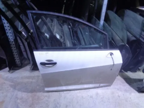 Πόρτα Εμπρός Δεξιά για SEAT IBIZA (2008 - 2013) (6J) *Ε* Πόρτα Εμπρός Δεξιά για SEAT IBIZA (2008 - 2013) (6J) *Ε*