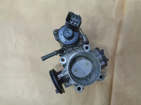 Σώμα Πεταλούδας AC54-901 για SUZUKI GRAND VITARA (1999 - 2001) (SQ) , (2002 - 2005) (SQ)  (51) Σώμα Πεταλούδας AC54-901 για SUZUKI GRAND VITARA (1999 - 2001) (SQ) , (2002 - 2005) (SQ)  (51)