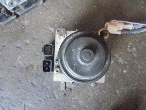 Μονάδα ABS 4451087401 για DAIHATSU TERIOS (1997 - 2000) (J100) Μονάδα ABS 4451087401 για DAIHATSU TERIOS (1997 - 2000) (J100)