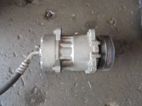 Συμπιεστής A-C (Κομπρέσορας) 1J0820803F για VW GOLF (1998 - 2004) Mk4 (1J1) Συμπιεστής A-C (Κομπρέσορας) 1J0820803F για VW GOLF (1998 - 2004) Mk4 (1J1)