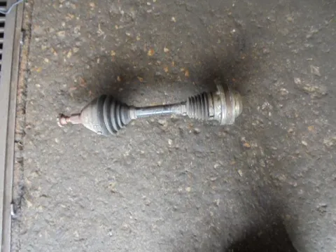 Ημιαξόνιο Εμπρός Αριστερό για SEAT IBIZA Cupra (2008 - 2013) (6J) Ημιαξόνιο Εμπρός Αριστερό για SEAT IBIZA Cupra (2008 - 2013) (6J)