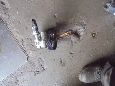 Αντλία Υδραυλικού Τιμονιού Diesel για FORD FIESTA (2002 - 2005) Mk5a